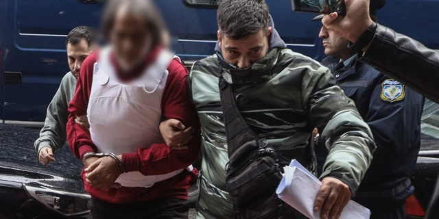 Ο 71χρονος καθ' ομολογίαν γυναικοκτόνος στη Σαλαμίνα