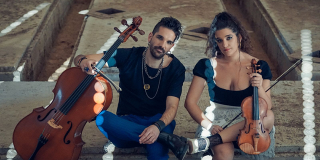 Οι String Demons διασκευάζουν το “Ας ερχόσουν για λίγο” – Δείτε πρώτοι το βίντεο
