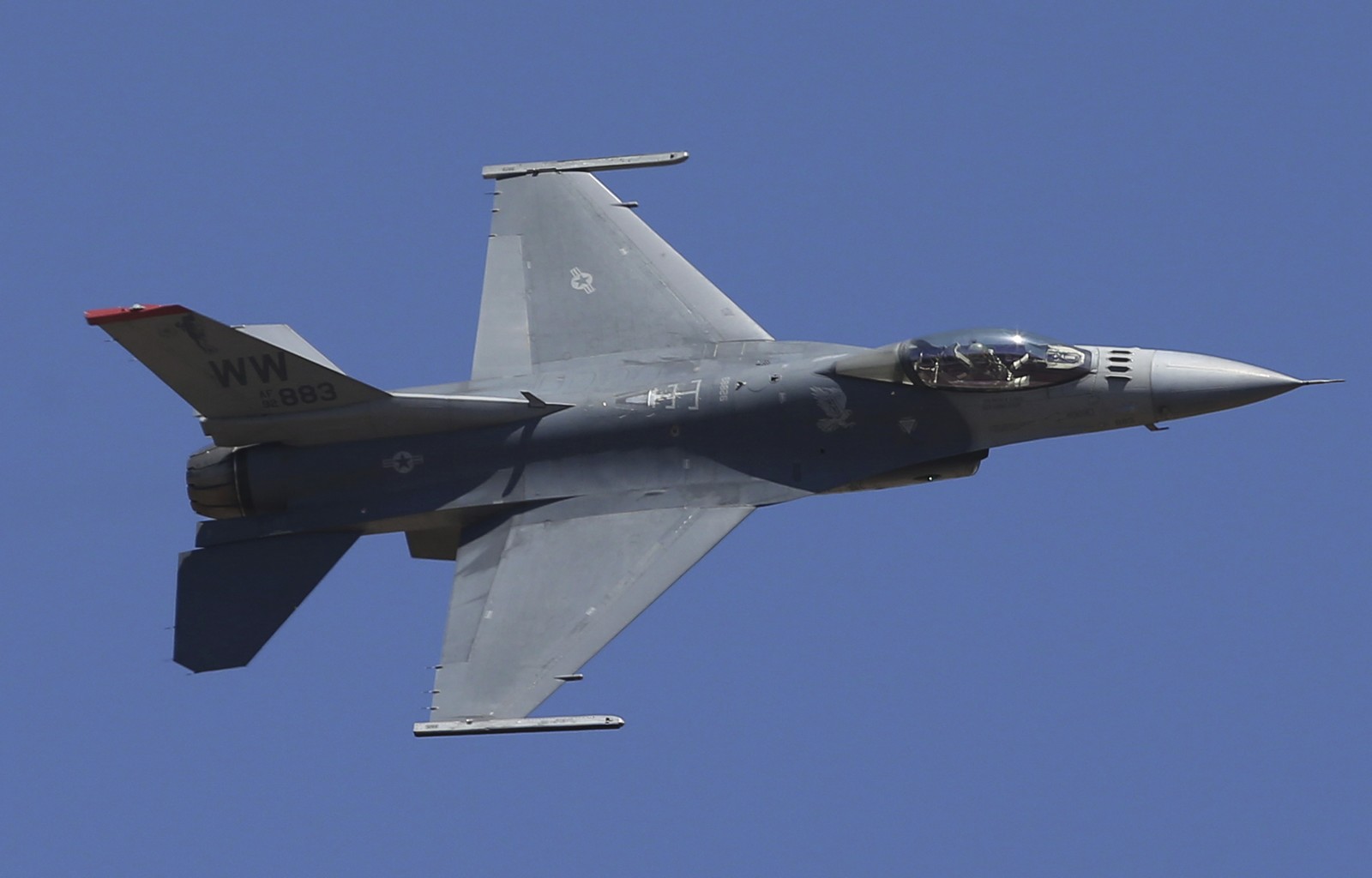 Συντριβή αμερικανικού F-16 στη Νότια Κορέα – Σώος ο πιλότος