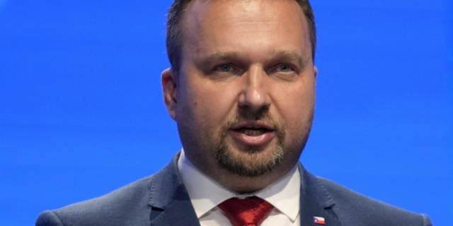 Πράγα: Σάλος με το πάρτι Υπουργού την ώρα της επίθεσης στο Πανεπιστήμιο