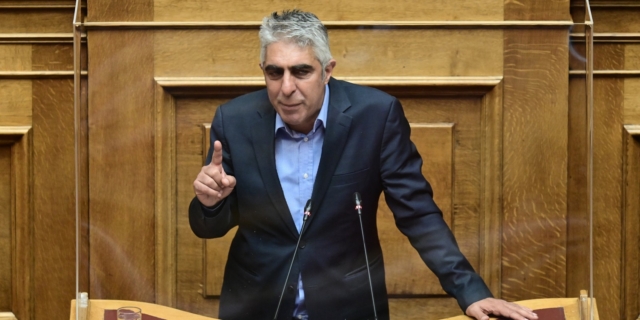 Δυσφορία Γ. Τσίπρα: “Έμαθα από την τηλεόραση για την κομματική πειθαρχία” στο γάμο ομοφύλων