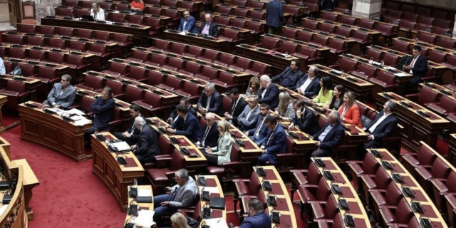 Δημοκρατικό Μέτωπο: Ισως να μην υπάρχει άλλη λύση