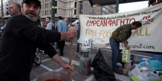 Ο ιδρυτής της κοινωνικής κουζίνας "Ο Άλλος Άνθρωπος", Κωνσταντίνος Πολυχρονόπουλος