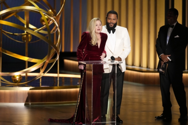 Η Κριστίνα Άπλγκεϊτ στη σκηνή των EMMYS 2024