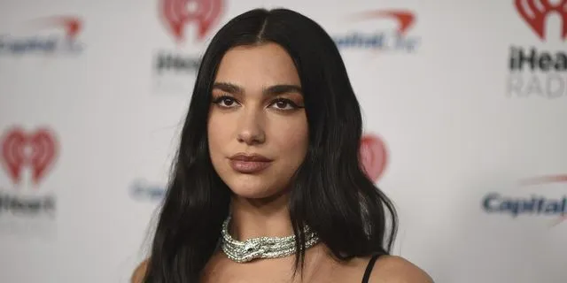 Dua Lipa