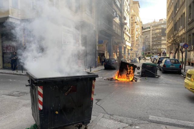 Ένταση στα Εξάρχεια μετά το πανεκπαιδευτικό συλλαλητήριο