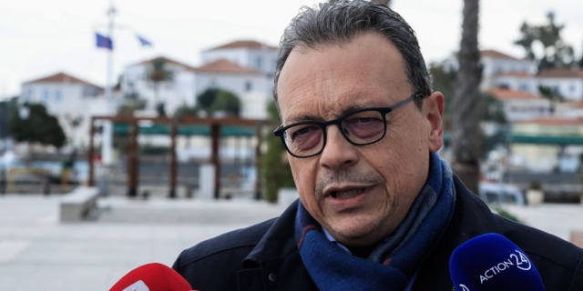 Ο Σωκράτης Φάμελλος στις Σπέτσες