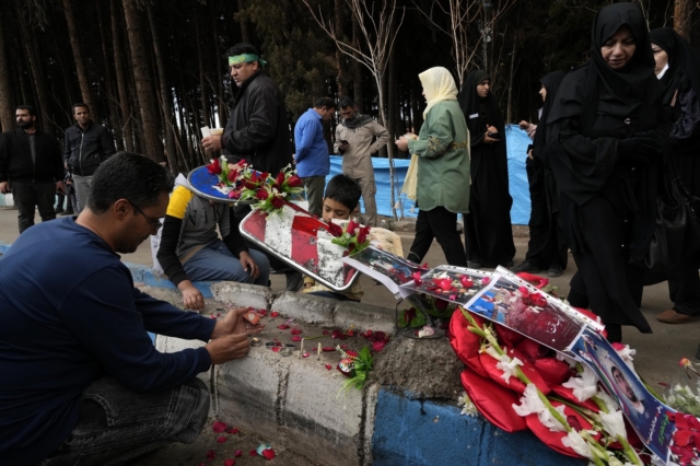 Ιράν: Η οργάνωση Ισλαμικό Κράτος ανέλαβε την ευθύνη για την επίθεση με τους 84 νεκρούς