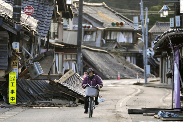 Ιαπωνία: 78 νεκροί, δεκάδες αγνοούμενοι μετά τον πρωτοχρονιάτικο σεισμό