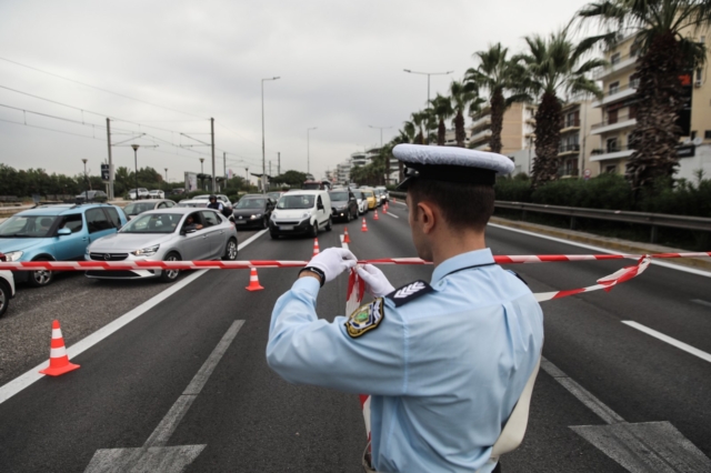 Κυκλοφοριακές ρυθμίσεις σε Αθήνα και Πειραιά λόγω Θεοφανείων