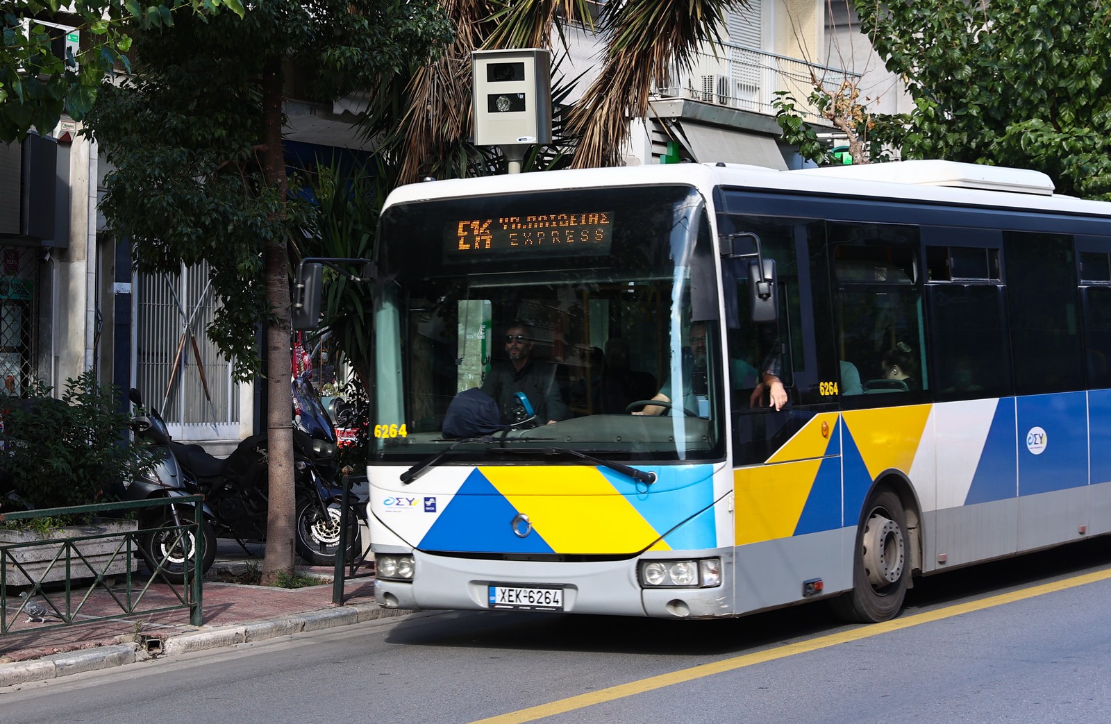“Βραχυκύκλωμα” στο διαγωνισμό ηλεκτρικών λεωφορείων