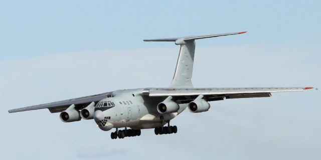 Στρατιωτικό αεροσκάφος Ilyushin IL-76 (φωτογραφία αρχείου)