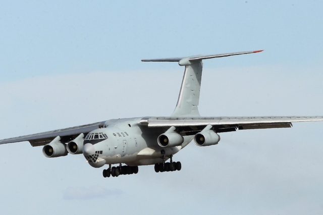 Στρατιωτικό αεροσκάφος Ilyushin IL-76 (φωτογραφία αρχείου)