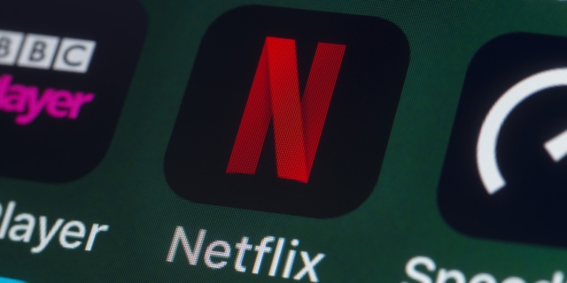 Netflix: Γιορτάζει την ισότητα στον γάμο με μια χιουμοριστική ανάρτηση