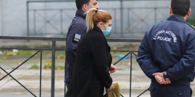 Η Ρούλα Πισπιρίγκου