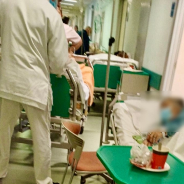 Τα ράντζα στην εφημερία του Νοσοκομείου «Αττικόν» (φωτογραφία αρχείου)