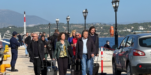 Σπέτσες