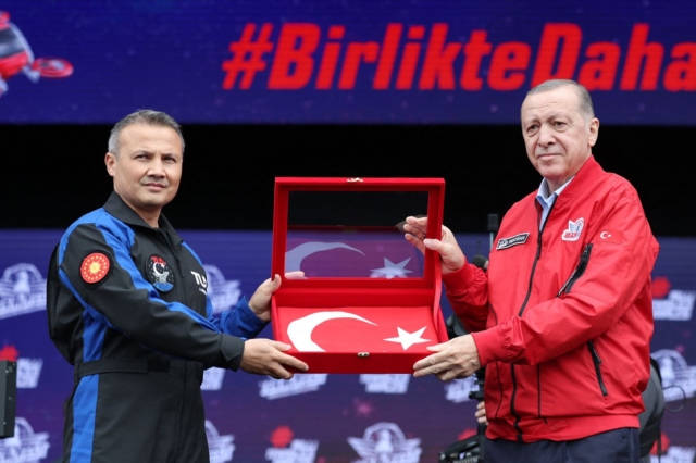 Η Τουρκία στο διάστημα: Ο πρώτος Τούρκος αστροναύτης ταξιδεύει