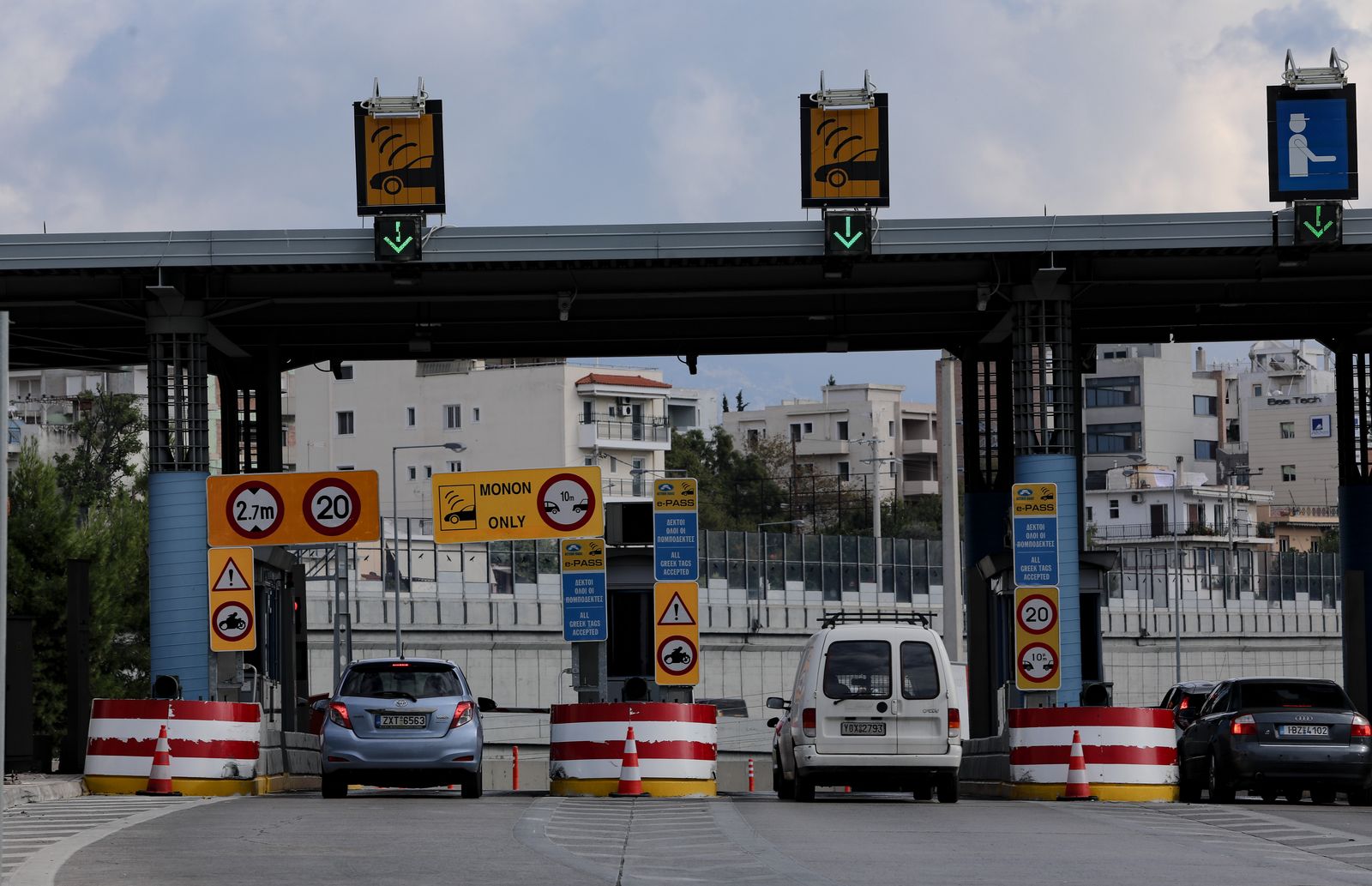 Αυξάνονται τα διόδια της Αττικής Οδού από 1η Ιανουαρίου - Οι νέες τιμές