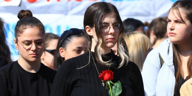 Συγκέντρωση φοιτητών στον τόπο της σιδηροδρομικής τραγωδίας στα Τέμπη
