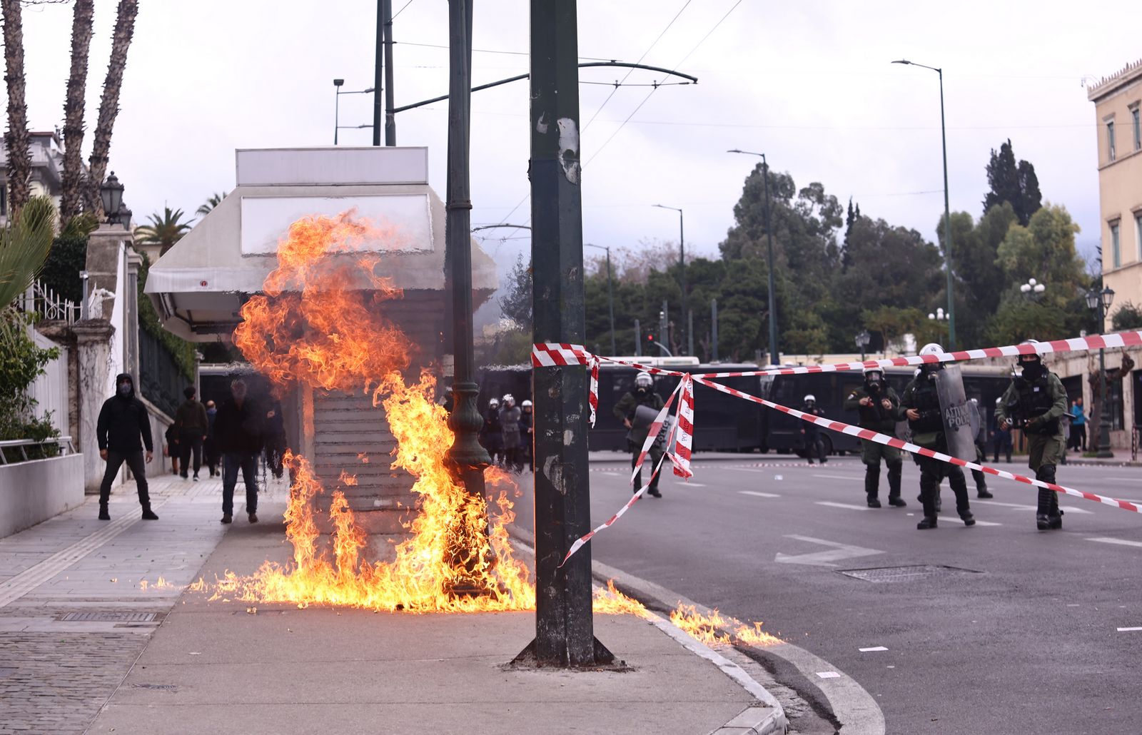 Επεισόδια στην απεργιακή συγκέντρωση στην Αθήνα