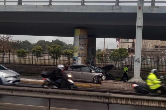 Τροχαίο δυστύχημα στον Πειραιά: Η Τροχαία αναζητά πληροφορίες