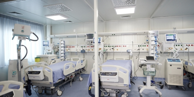 Οι κλίνες της Γ' Μονάδας Εντατικής Θεραπείας του Νοσοκομείου «Παπανικολάου»