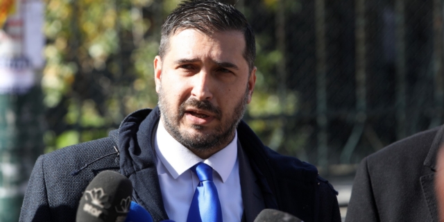 Χαράλαμπος Κατσιβαρδάς