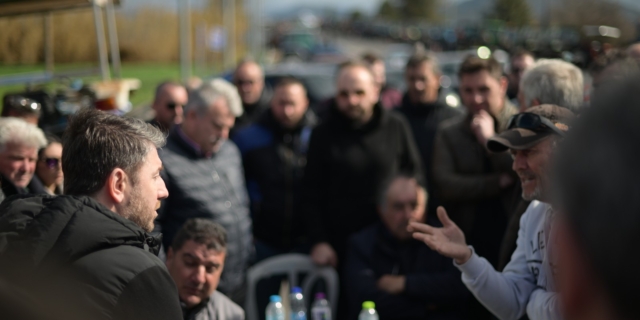 Ανδρουλάκης: Τα μπρος πίσω της κυβέρνησης αποδεικνύουν την προχειρότητα των σχεδίων για τους αγρότες