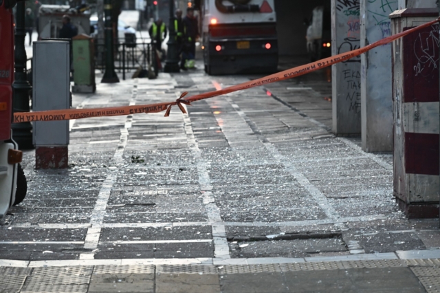 Έκρηξη βόμβας κοντά στο Υπουργείο Εργασίας