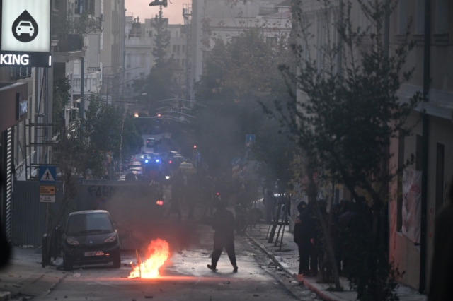 ΕNTAΣΗ ΕΞΩ ΑΠΟ ΤΗ ΝΟΜΙΚΗ ΣΤΗ ΟΔΟ ΣΙΝΑ ΜΕΤΑ ΤΟ ΣΥΛΛΑΛΗΤΗΡΙΟ