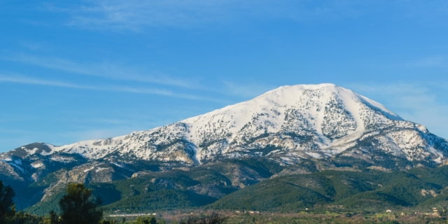 Χιονισμένο βουνό στην Εύβοια