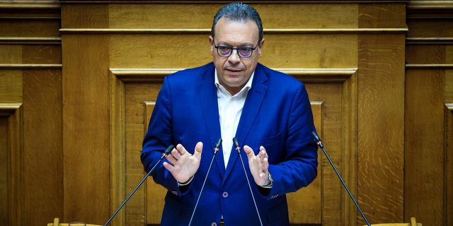 Σωκράτης Φάμελλος