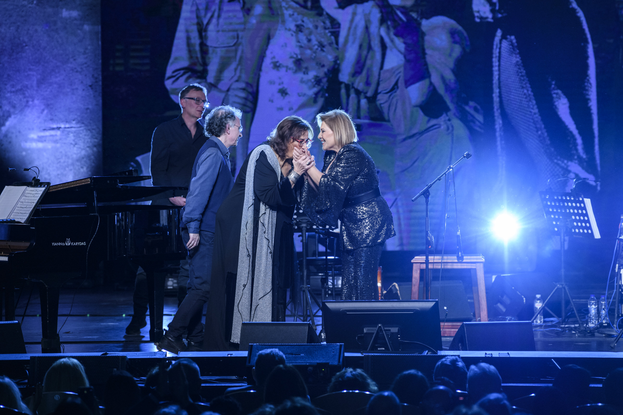 Μαρία Φαραντούρη και Γιώτα Νέγκα