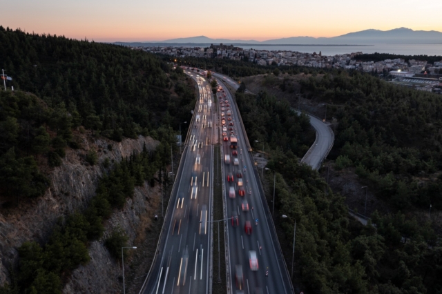 Ταχιάος για Flyover: Δεν υπήρχε κυκλοφοριακή μελέτη για τη φάση κατασκευής