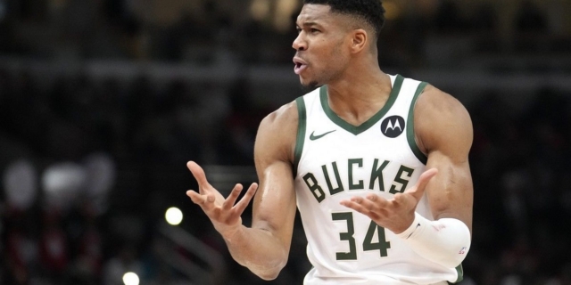 Μπακς – Τίμπεργουλβς 105-129: Εφιαλτική νύχτα για το Μιλγουόκι