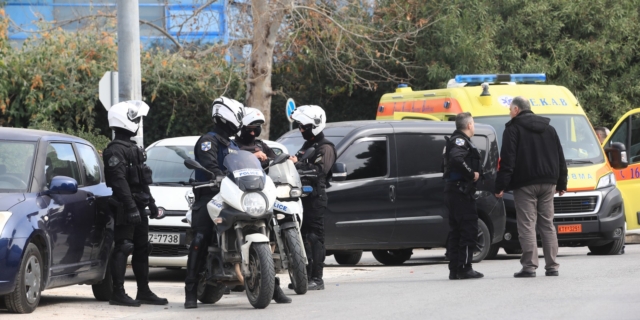 Πυροβολισμοί σε ναυτιλιακή εταιρεία στην Γλυφάδα