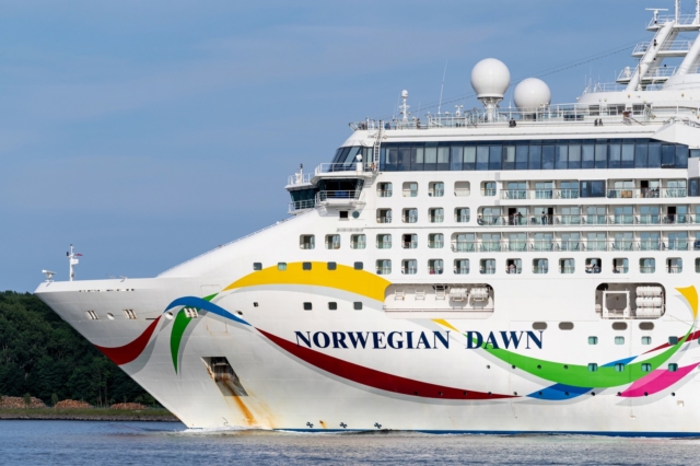 Το κρουαζιερόπλοιο Norwegian Dawn