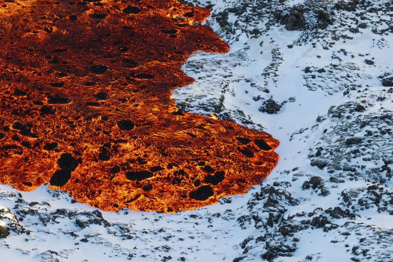 Εξερράγη εκ νέου το ηφαίστειο του Γκρίνταβικ στην Ισλανδία