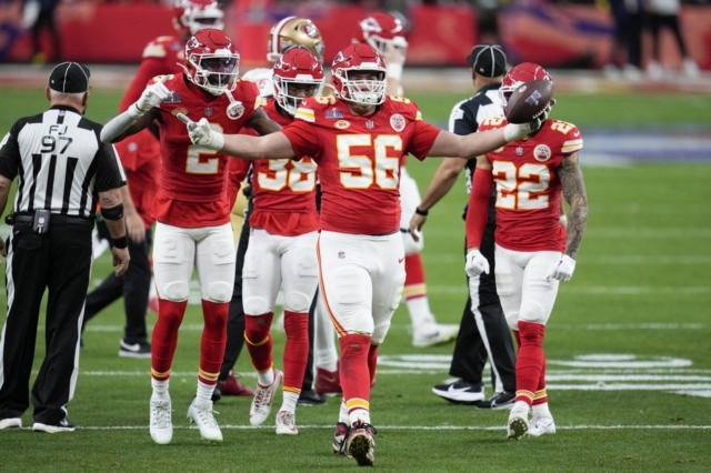 Super Bowl: Πρωταθλητές οι Chiefs του Καρλαύτη νίκησαν 25-22 τους 49ers σε μυθικό παιχνίδι