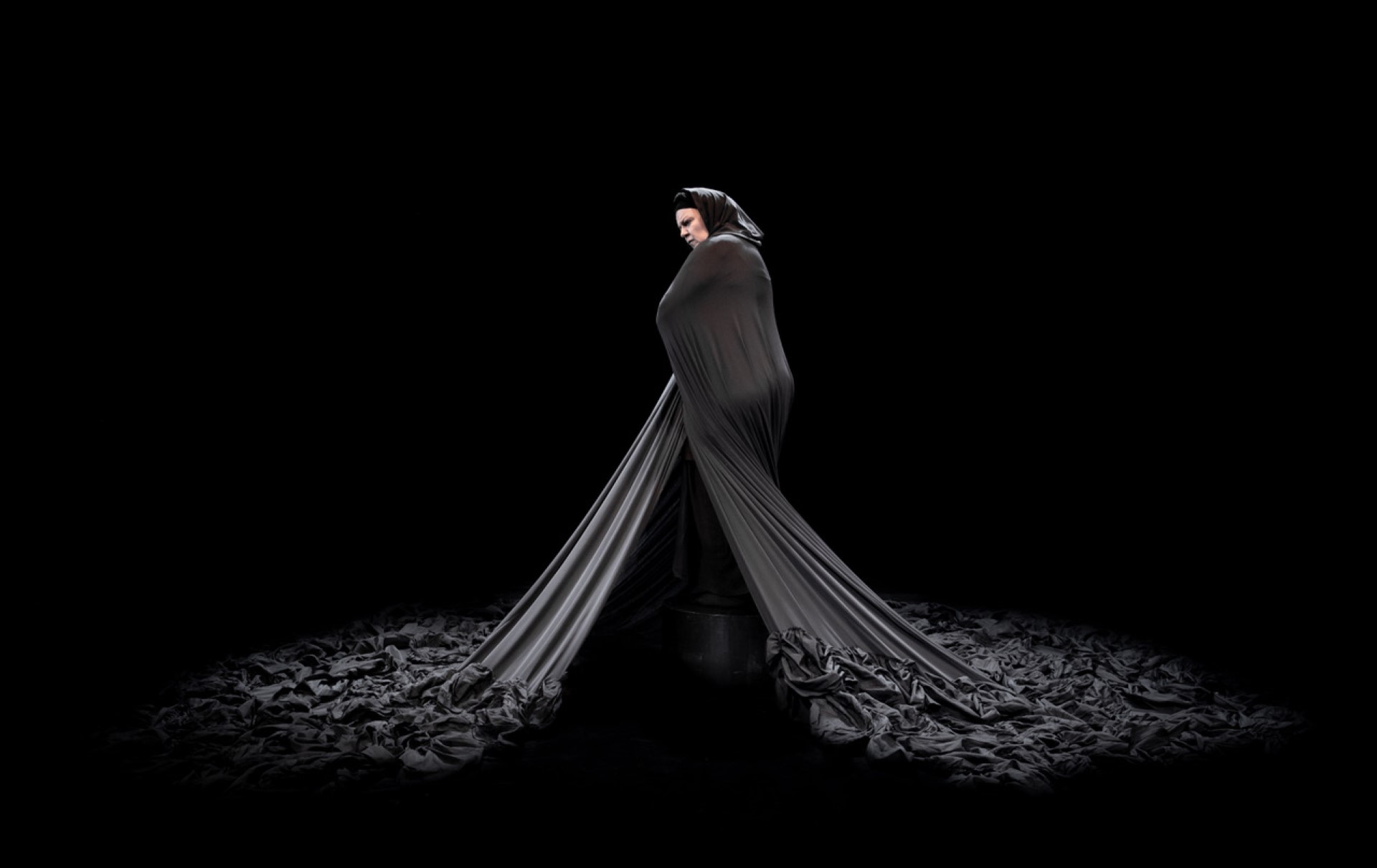 Η Κυρά της Ρω