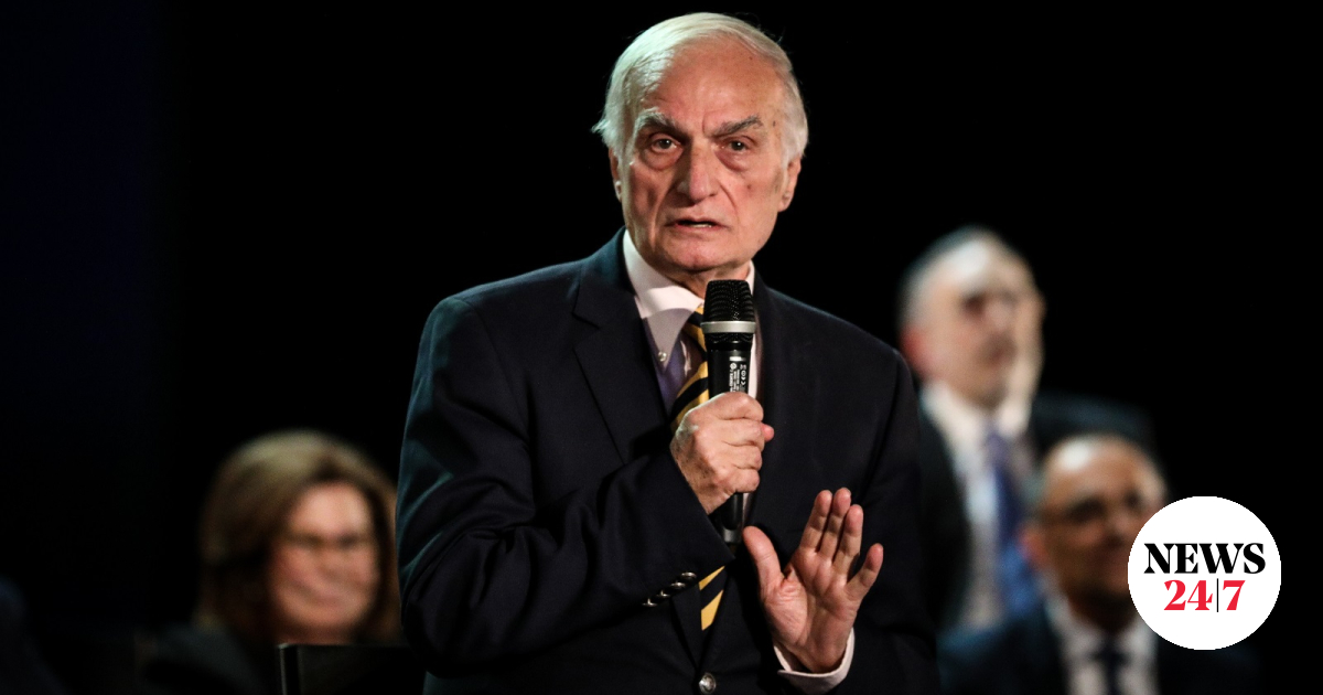 Διασωληνώθηκε ο Μανώλης Μαυρομμάτης - Σε κρίσιμη κατάσταση και η σύζυγός του