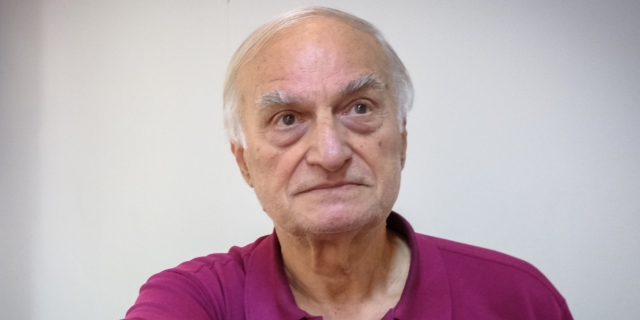 O Μανώλης Μαυρομάτης