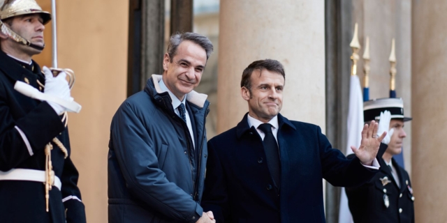 Ο Πρωθυπουργός Κυριάκος Μητσοτάκης στη διάσκεψη που διοργανώνει ο Πρόεδρος της Γαλλίας