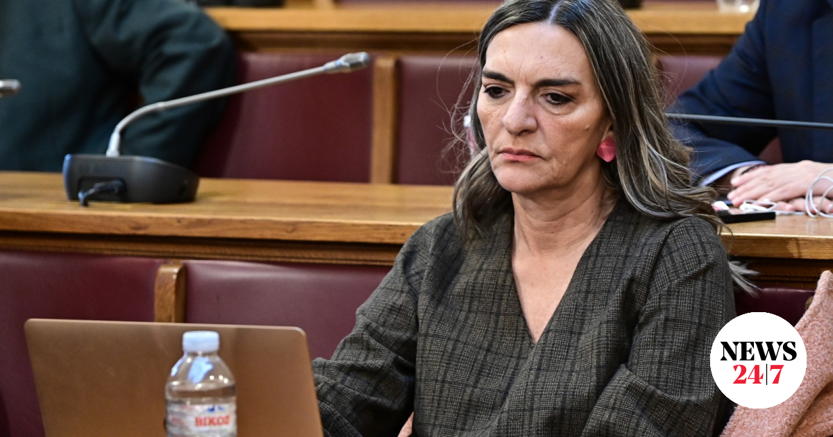 Πέρκα στην Εξεταστική για τα Τέμπη: "Η συγκάλυψη είναι φανερή"