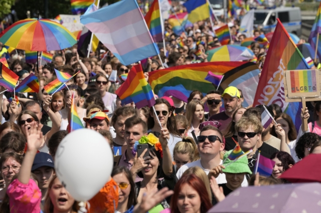 Στιγμιότυπο από το Pride το περασμένο καλοκαίρι στην Πολωνία