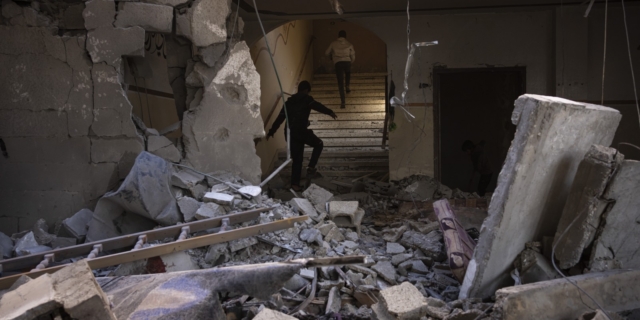 Μαίνεται το σφυροκόπημα της Ράφα – Έκτακτη συνεδρίαση του ΣΑ του ΟΗΕ