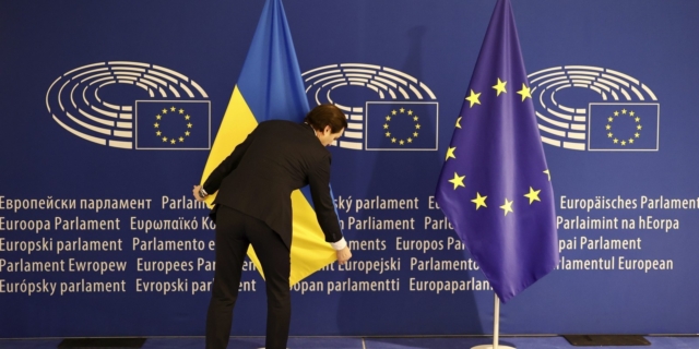 Ιστορική ημέρα για Ουκρανία και Μολδαβία – Ξεκίνησαν οι ενταξιακές συνομιλίες με την ΕΕ