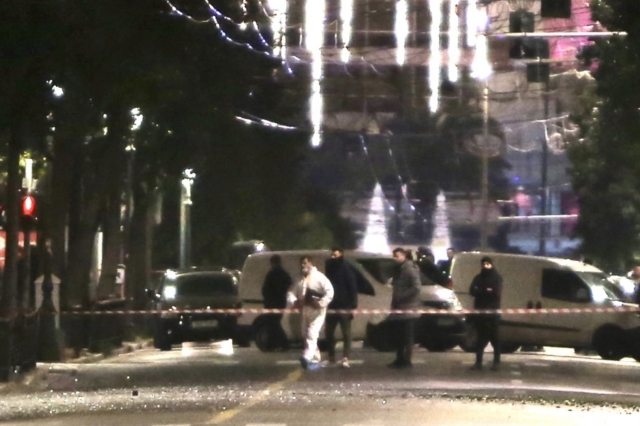 Έκρηξη βόμβας κοντά στο υπουργείο Εργασίας: Η “Επαναστατική Ταξική Αυτοάμυνα” και τα 2 τηλεφωνήματα