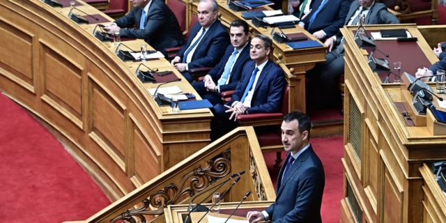 Επίκαιρη ερώτηση του Αλέξη Χαρίτση στον Κυριάκο Μητσοτάκη